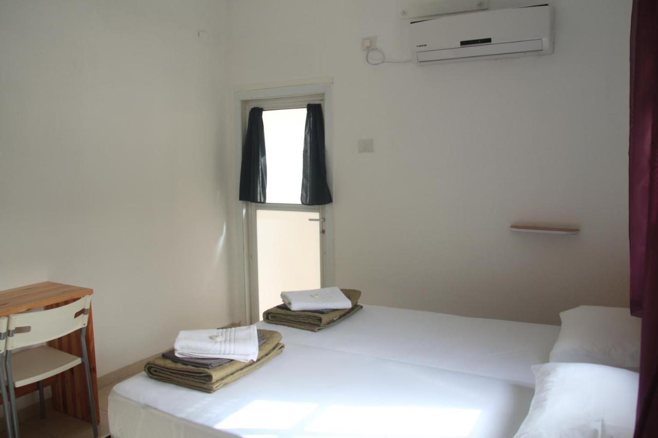 David Hostel Тиверіада Екстер'єр фото