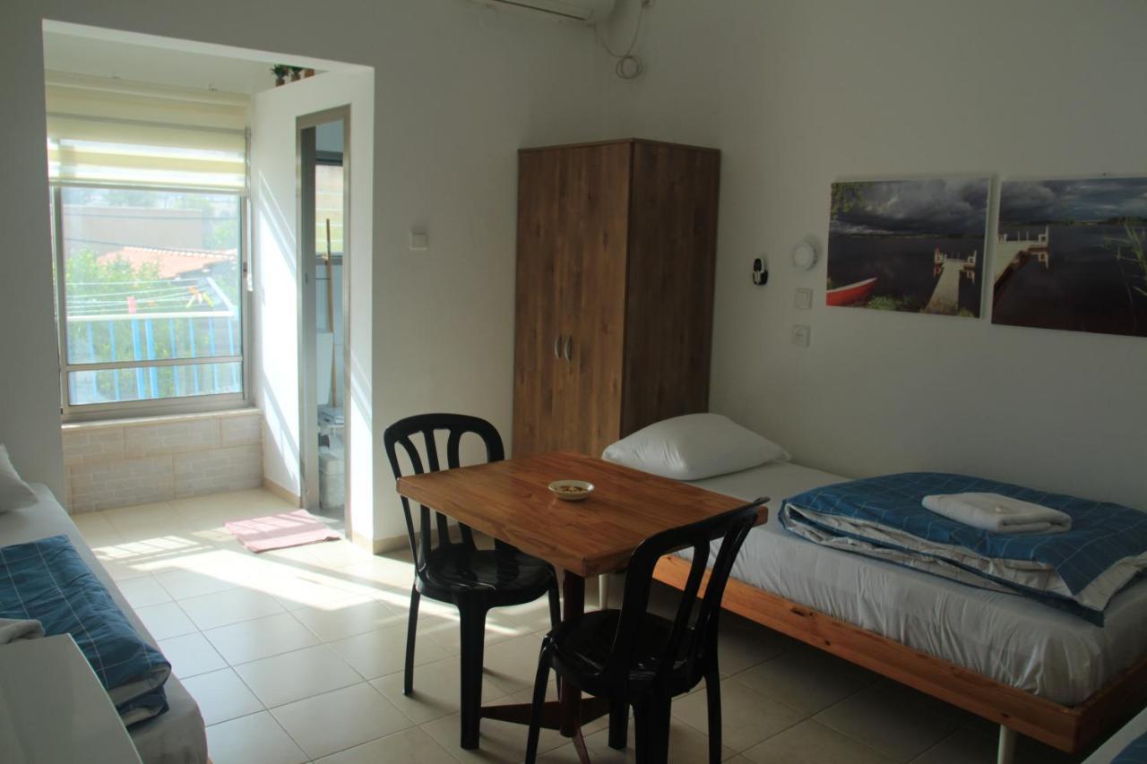 David Hostel Тиверіада Екстер'єр фото