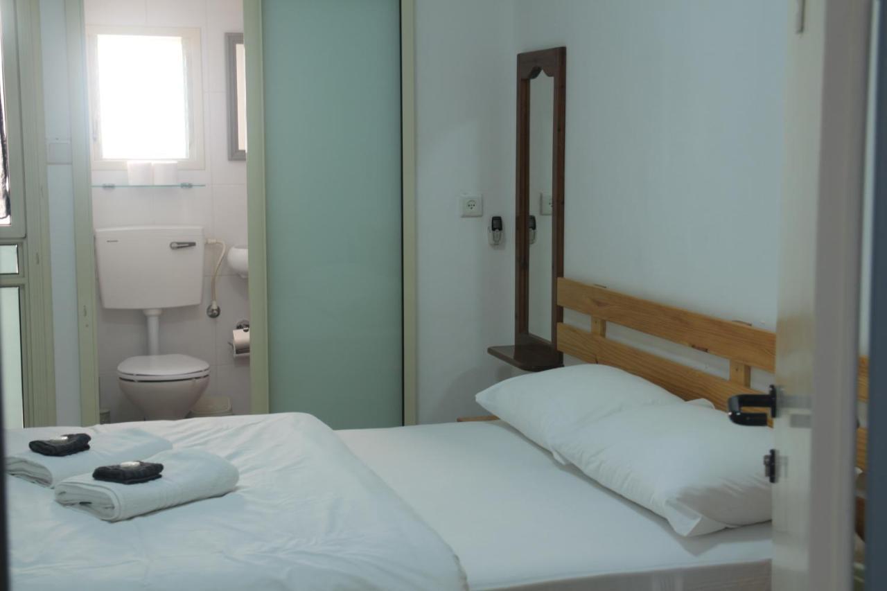 David Hostel Тиверіада Екстер'єр фото