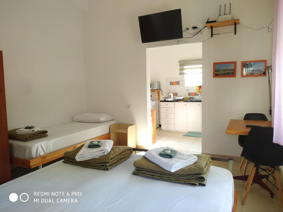 David Hostel Тиверіада Екстер'єр фото